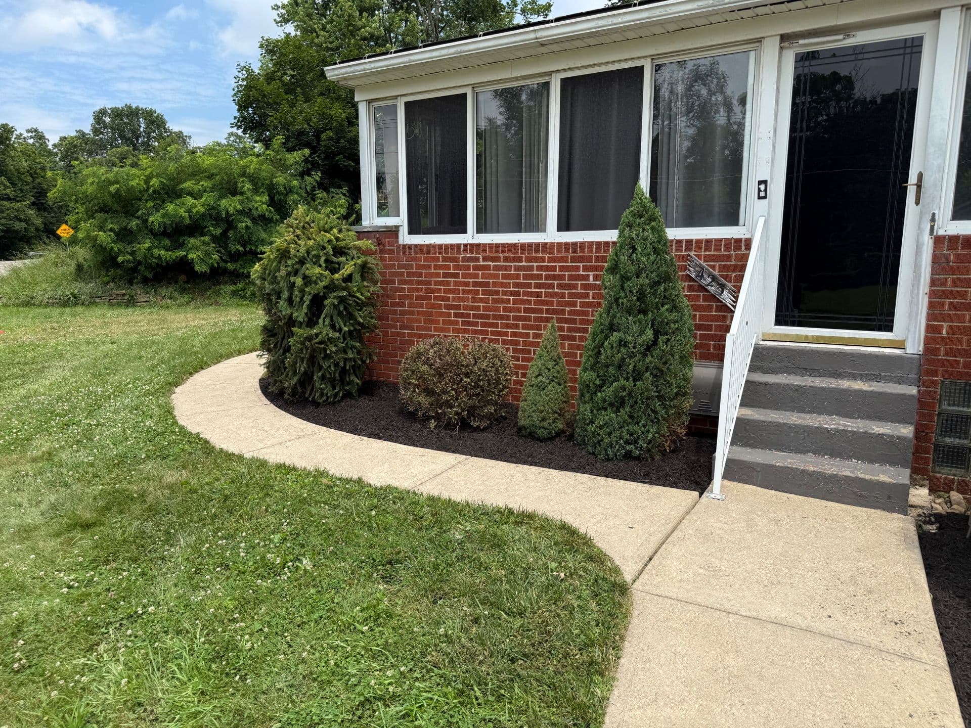 Gallery photos for Garden Glow Up with Expert Landscaping: Image #6