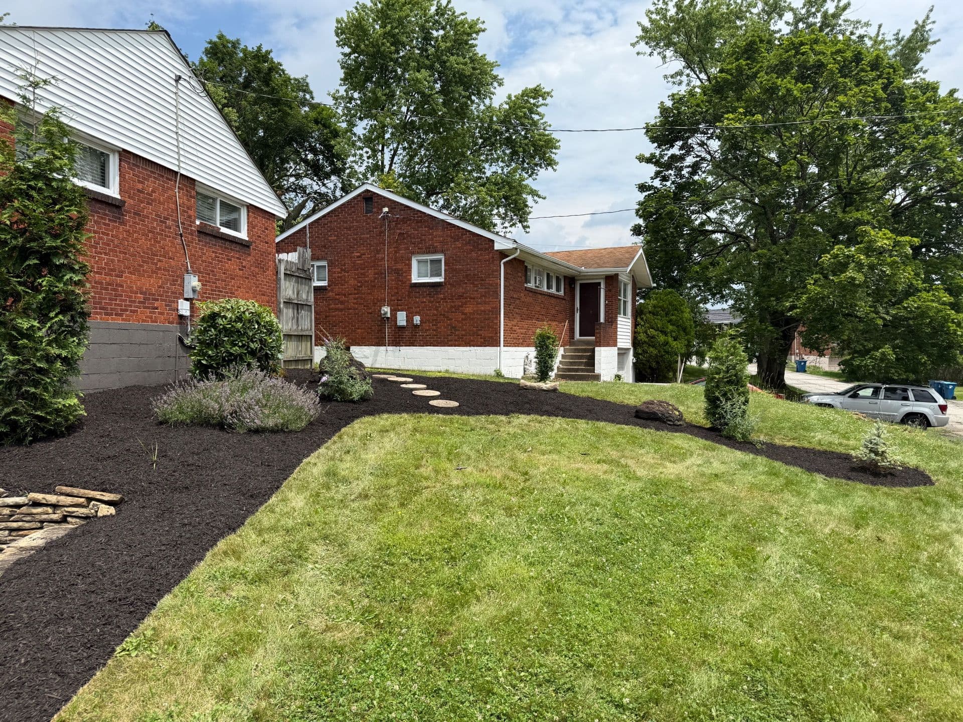 Gallery photos for Garden Glow Up with Expert Landscaping: Image #8