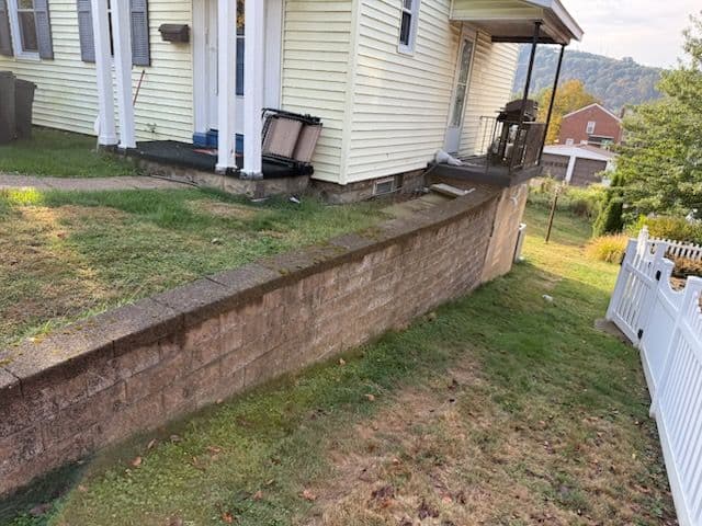 Gallery photos for Retaining Wall Strength and Style Upgrade: Image #2