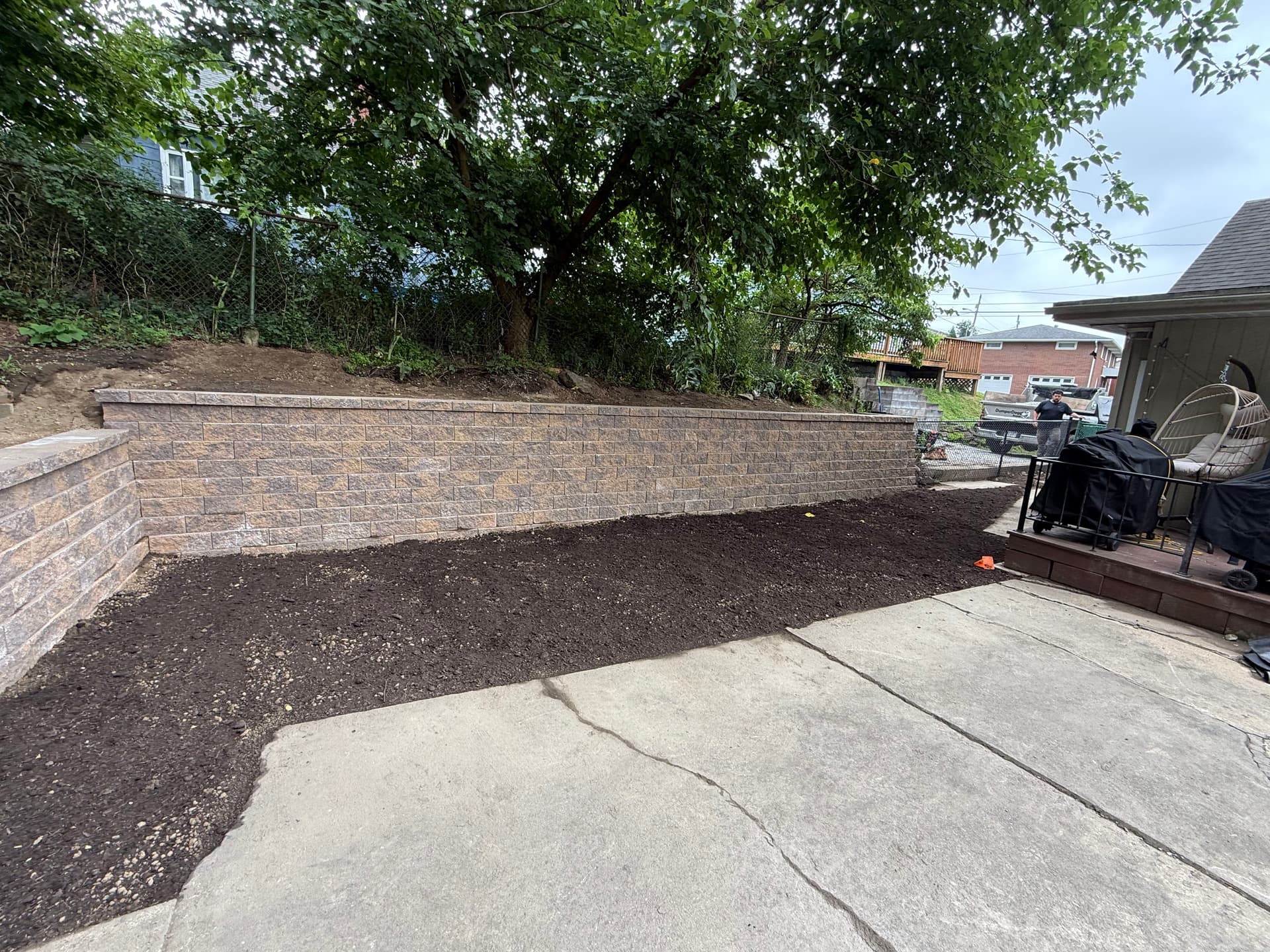Gallery photos for Failed Retaining Wall Replaced With Oberfields Versa-Lok in Chestnut: Image #4