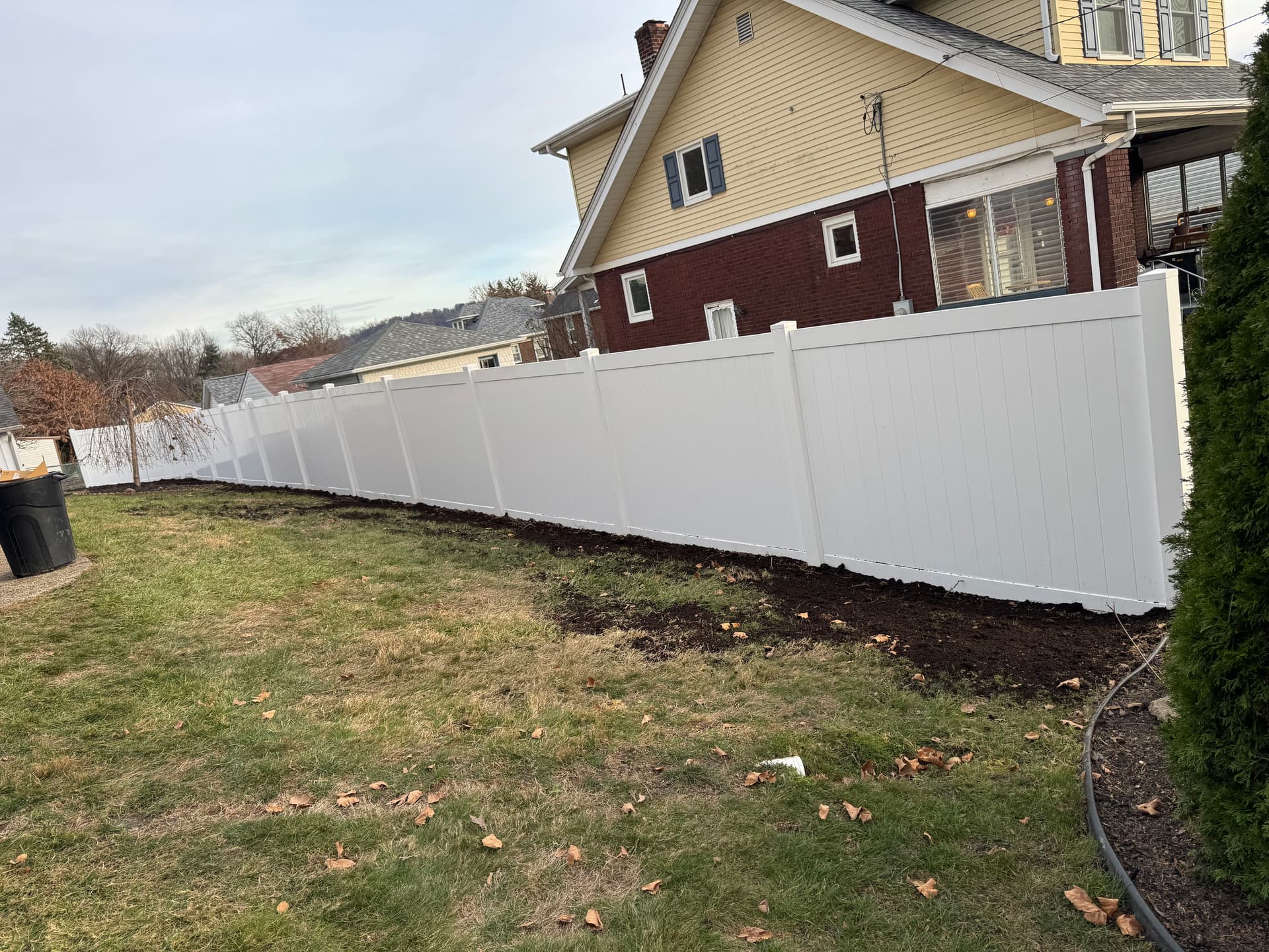Gallery photos for Lawn Upgrade with New Privacy Fence and Retaining Walls: Image #1