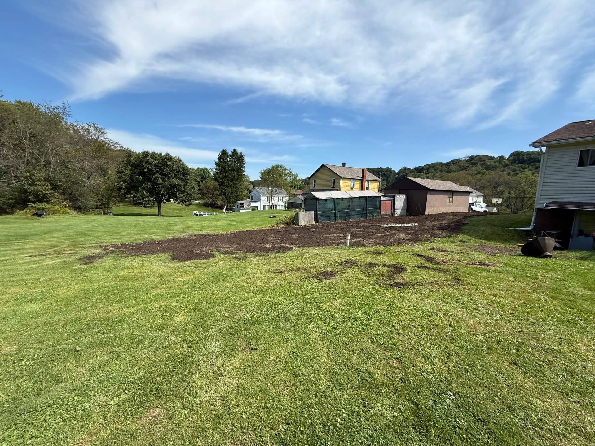 Gallery photos for Gravel Driveway Install, Parking Expansion and Lawn Grading Done Right: Image #4